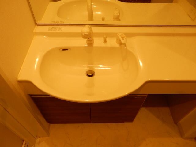 カスタリア人形町IIIの物件内観写真