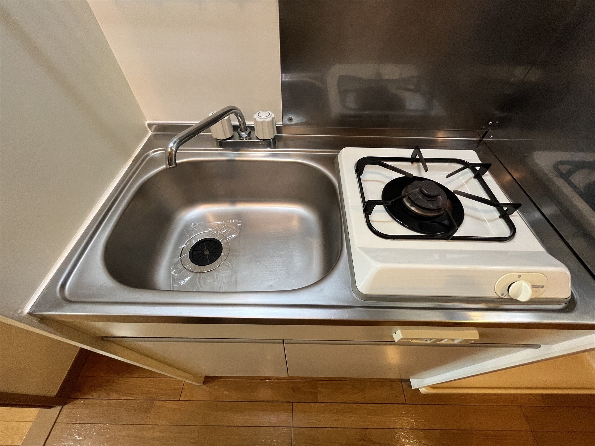 メインステージ日本橋箱崎の物件内観写真