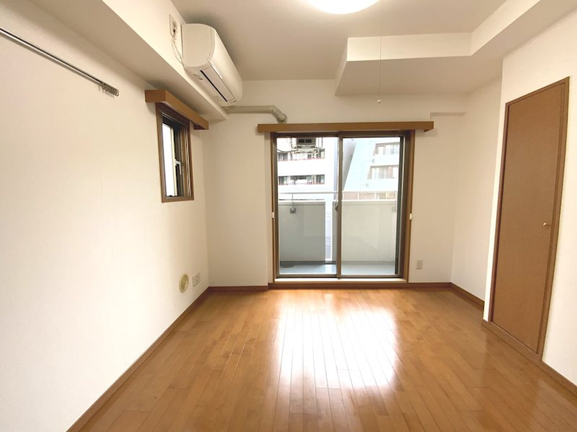 メインステージ日本橋箱崎IIの物件内観写真