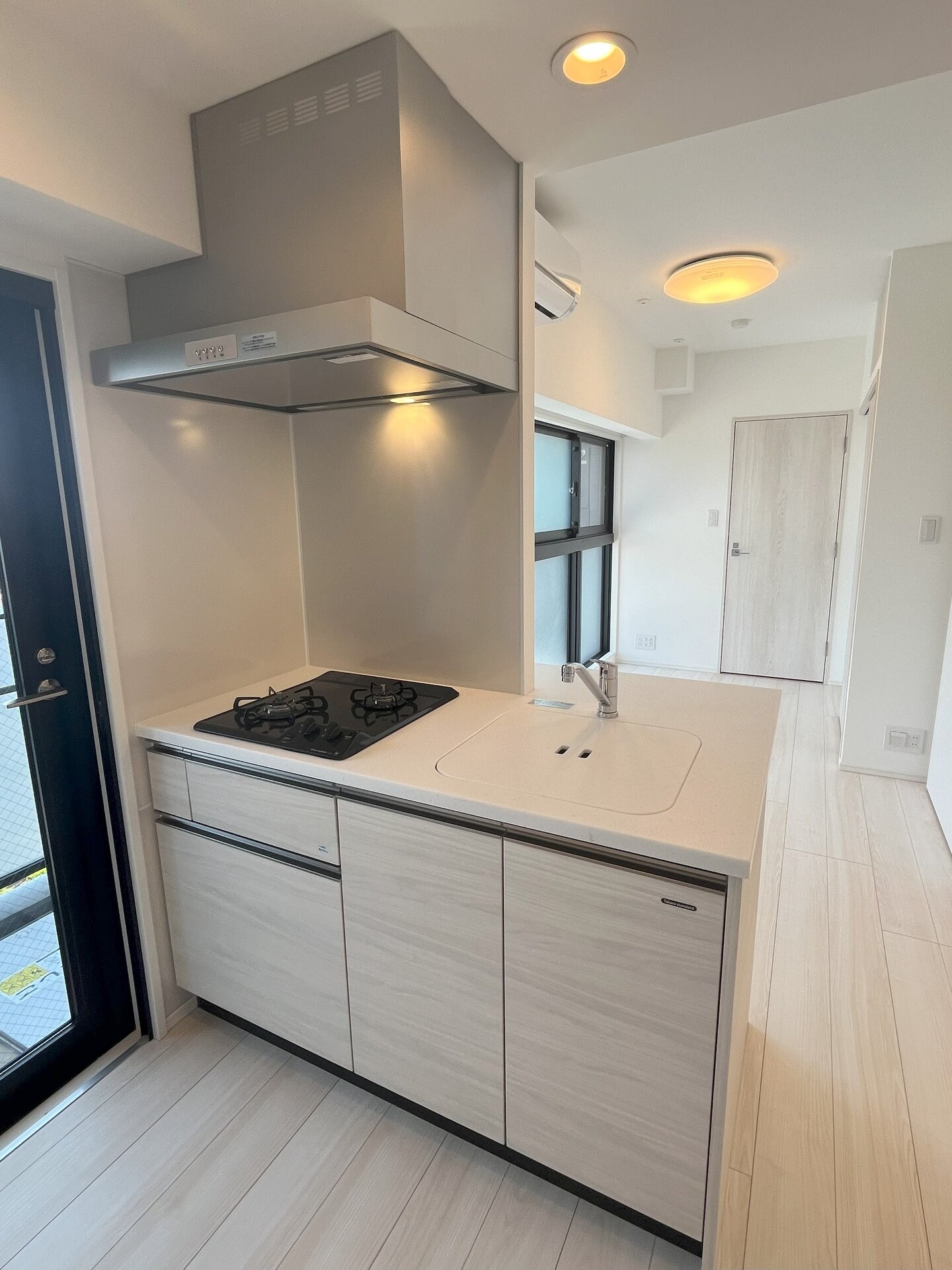 コンフォリア東葛西の物件内観写真