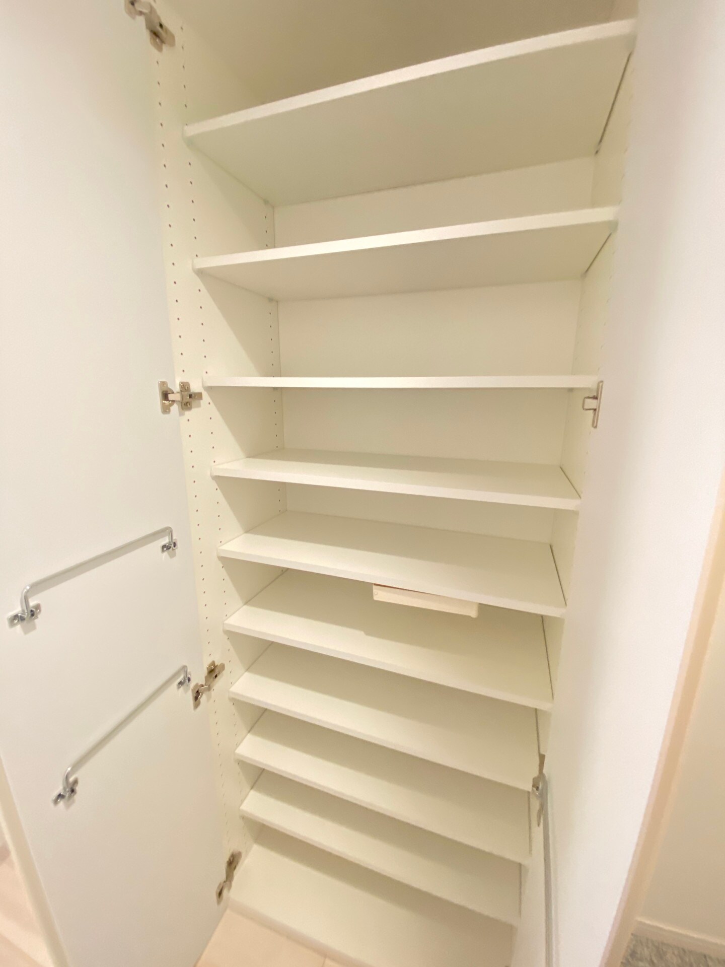 アジールコート汐浜キャナルの物件内観写真