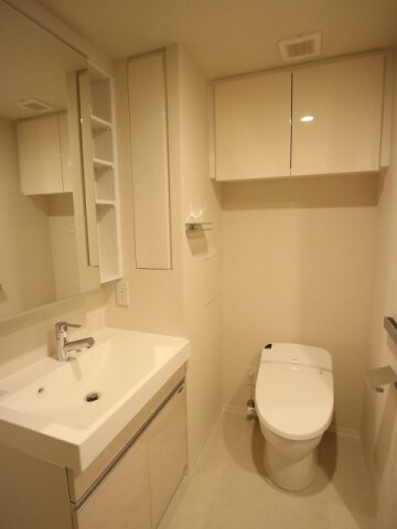 プラウドフラット門前仲町Vの物件内観写真