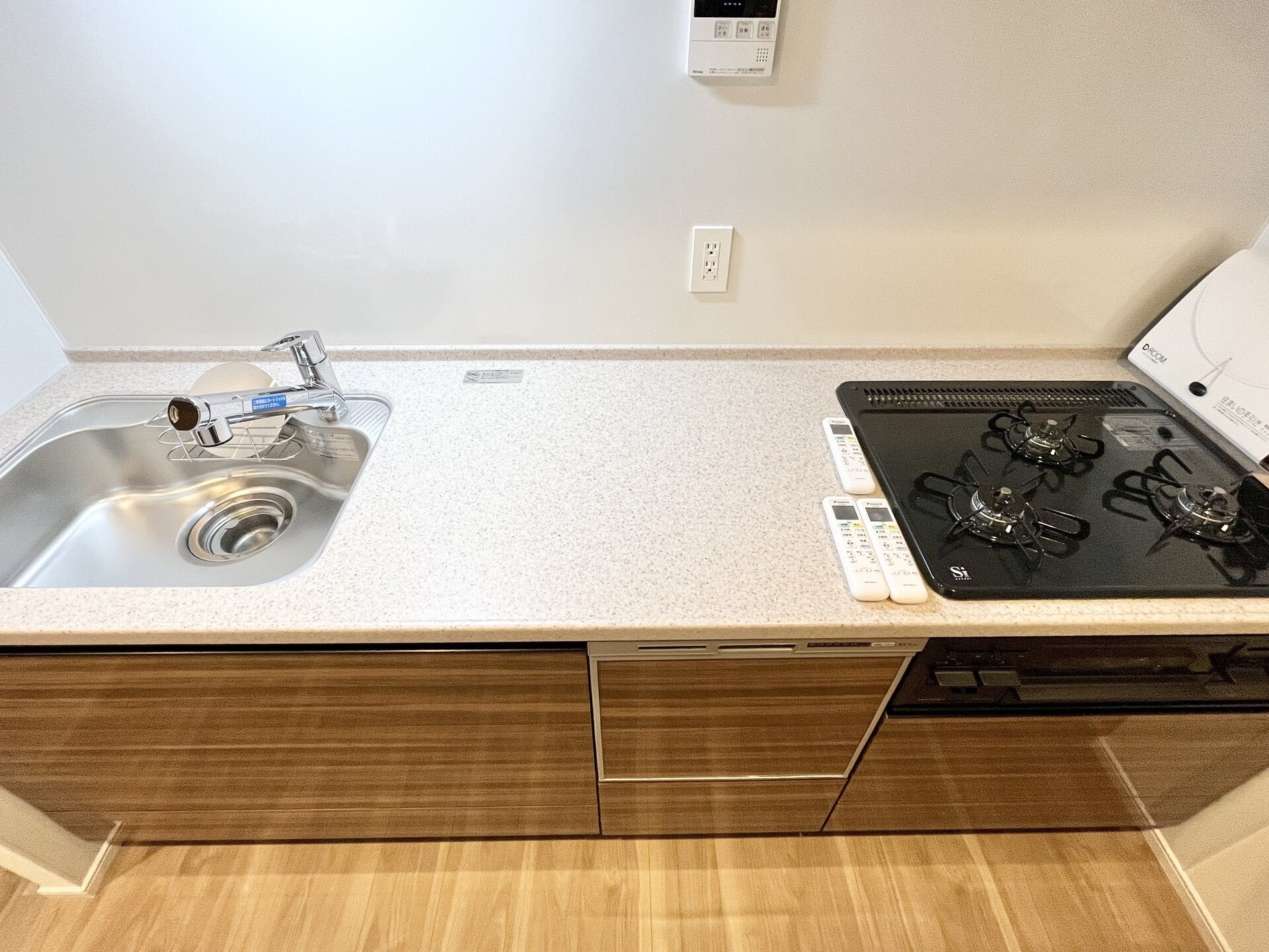 フロンティアレジデンス錦糸公園の物件内観写真