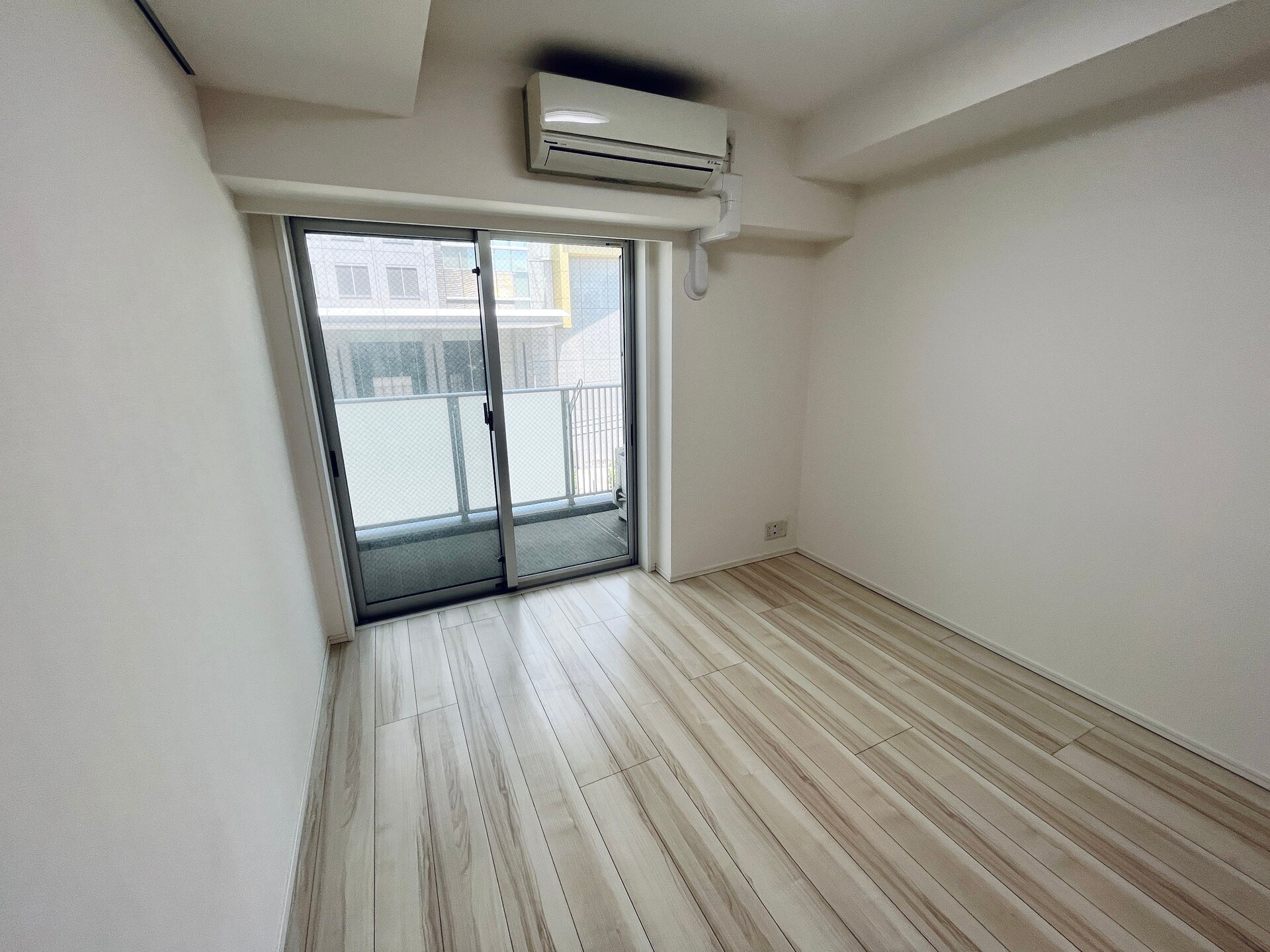 コンフォリア錦糸町の物件内観写真