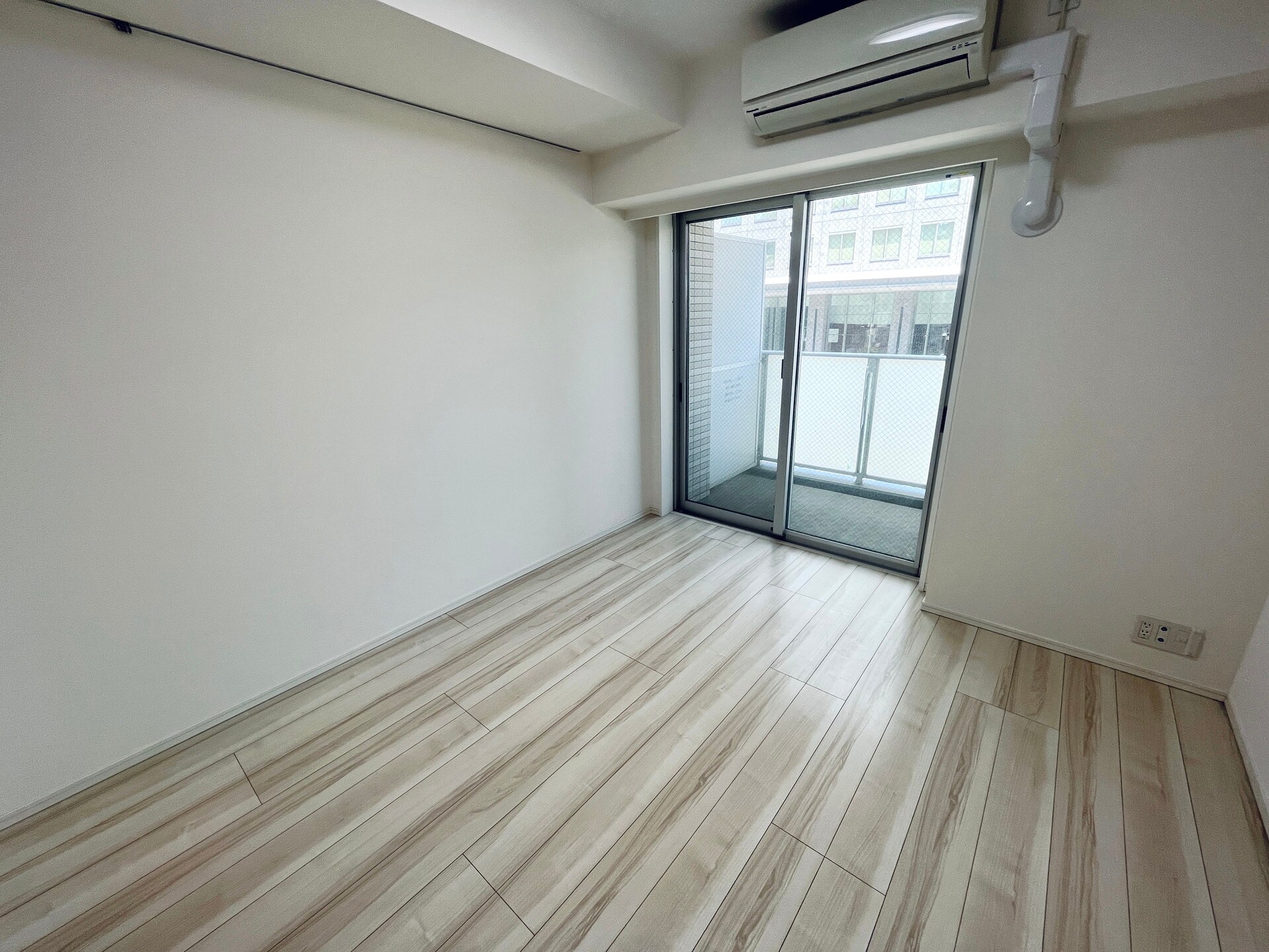 コンフォリア錦糸町の物件内観写真