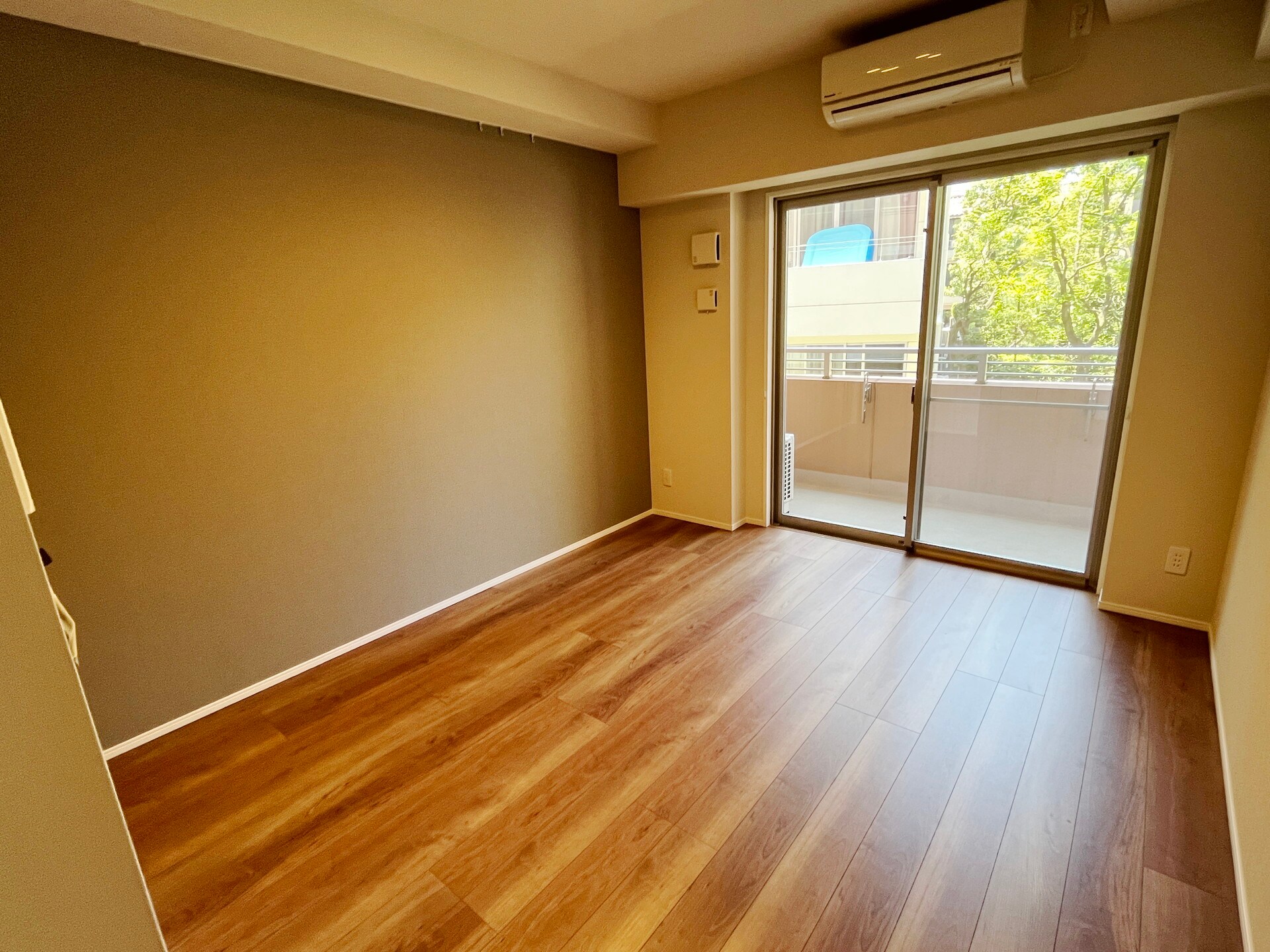 ザ・レジデンス赤坂檜町(旧ロイジェントパークス赤坂)の物件内観写真