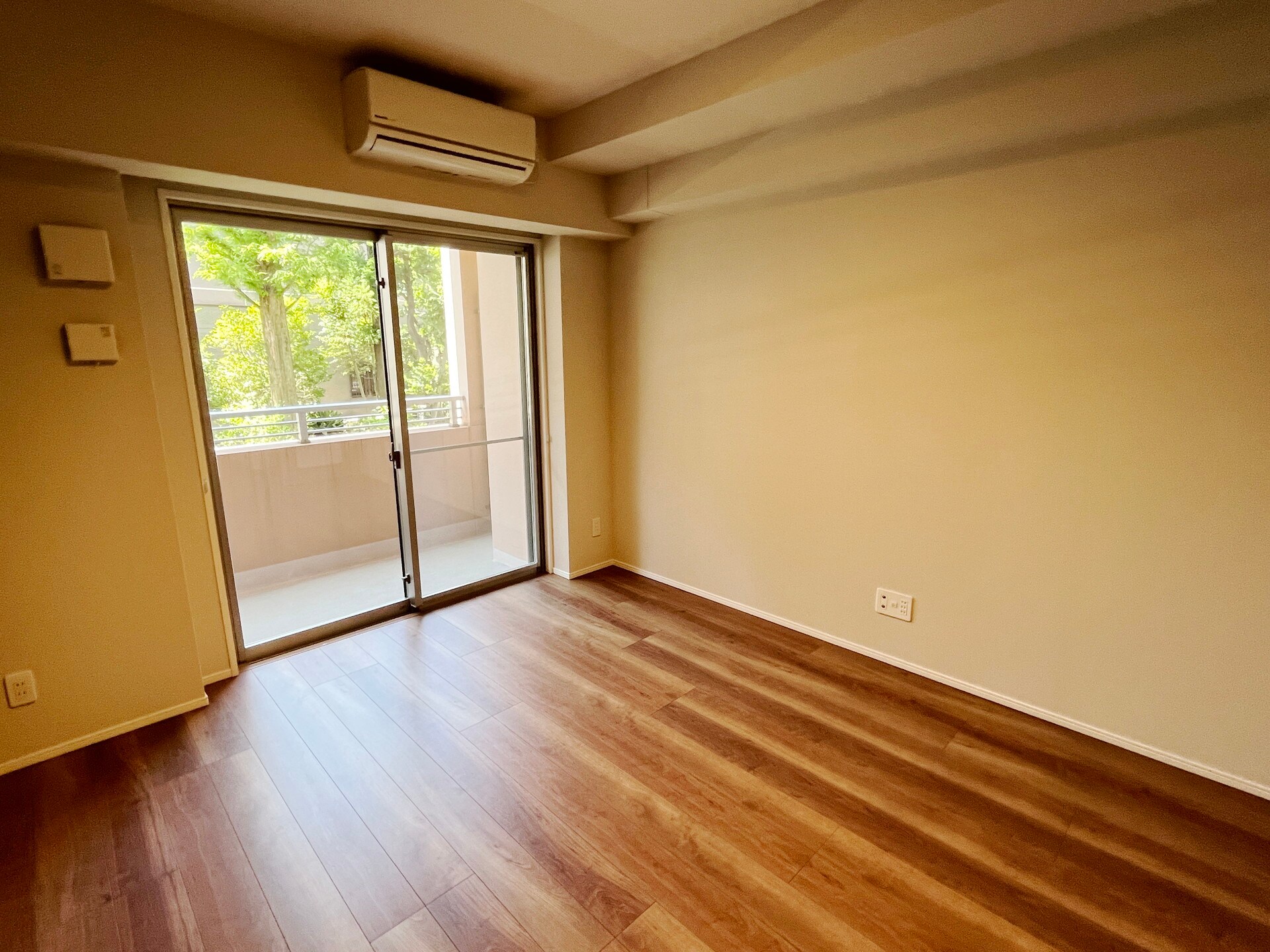 ザ・レジデンス赤坂檜町(旧ロイジェントパークス赤坂)の物件内観写真