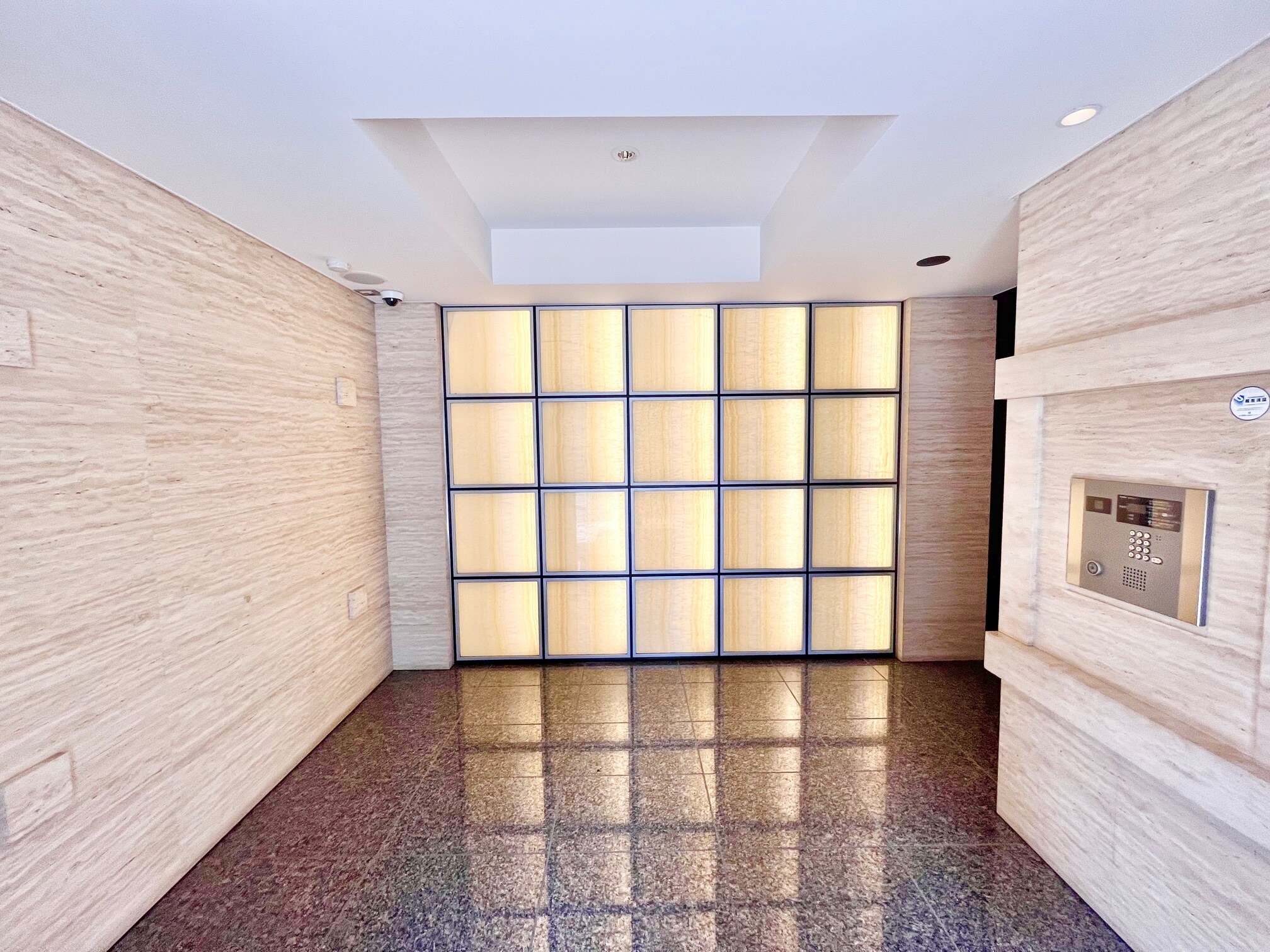 アルティスコート南青山の物件内観写真