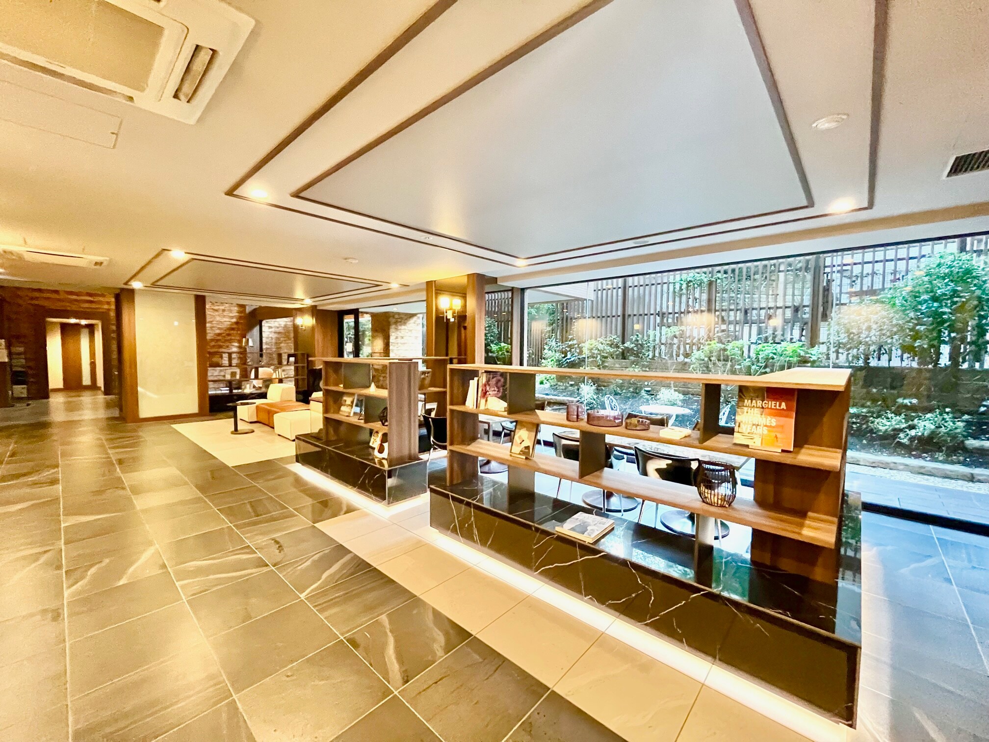 ザ・レジデンス赤坂檜町(旧ロイジェントパークス赤坂)の物件内観写真