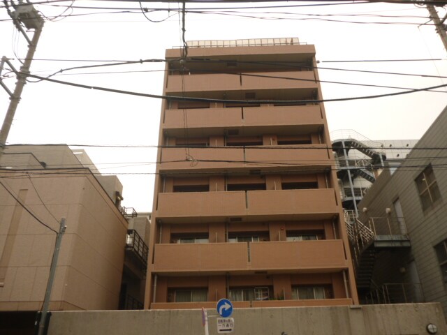 六本木ライズハウスの物件外観写真