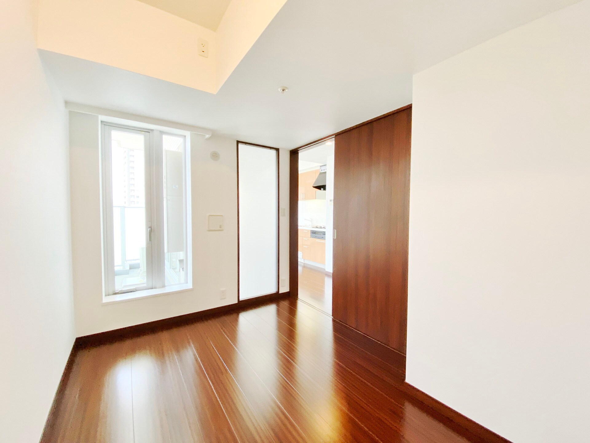 ホワイトタワー浜松町の物件内観写真