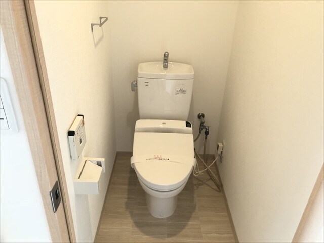 ホワイトタワー浜松町の物件内観写真