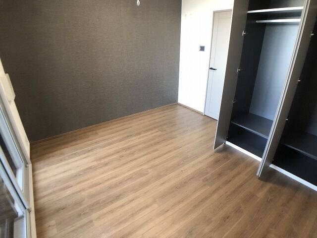 ローレルタワールネ浜松町の物件内観写真