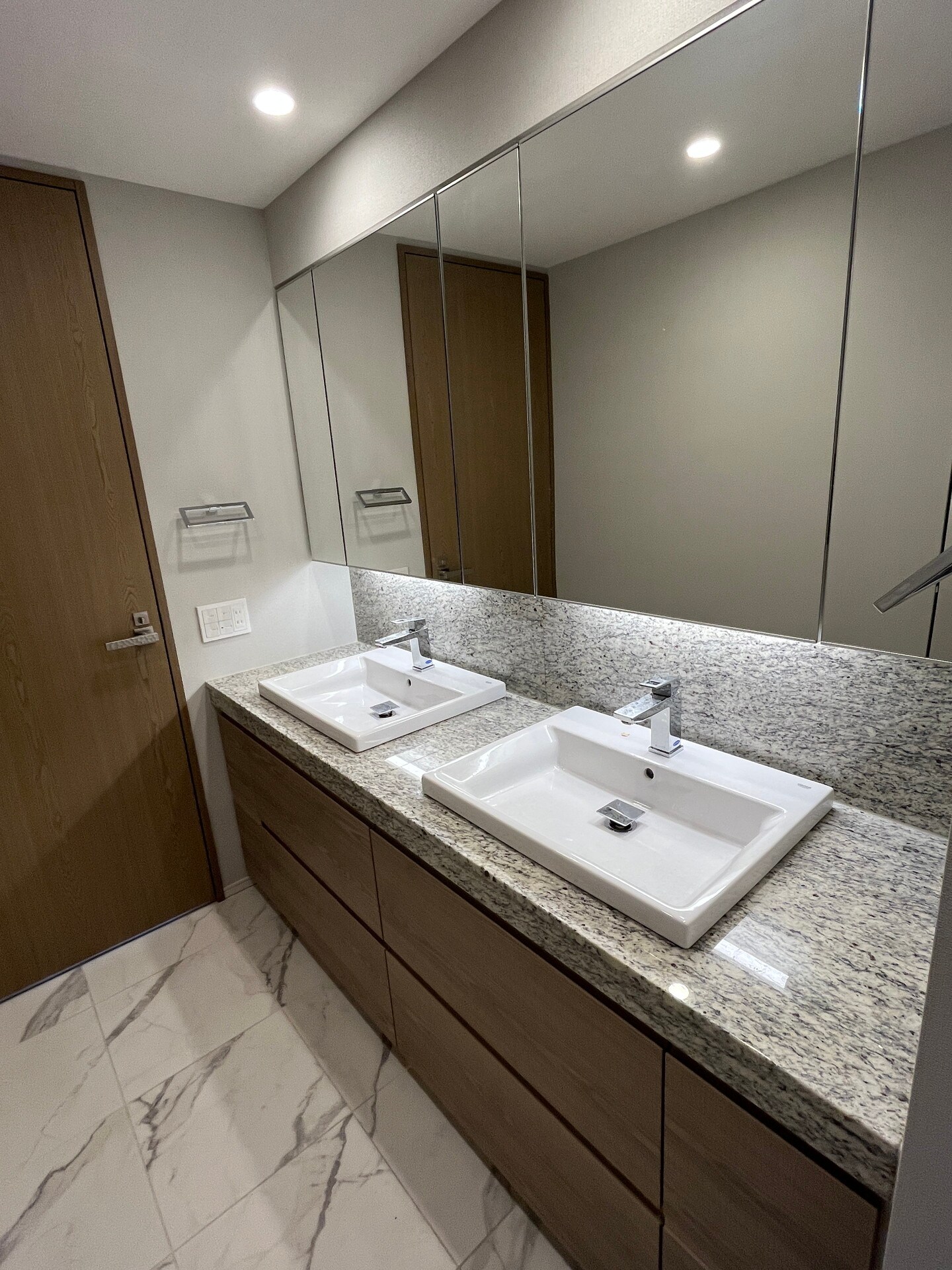 ザ・パークハウス三田ガーデン レジデンス&タワーの物件内観写真