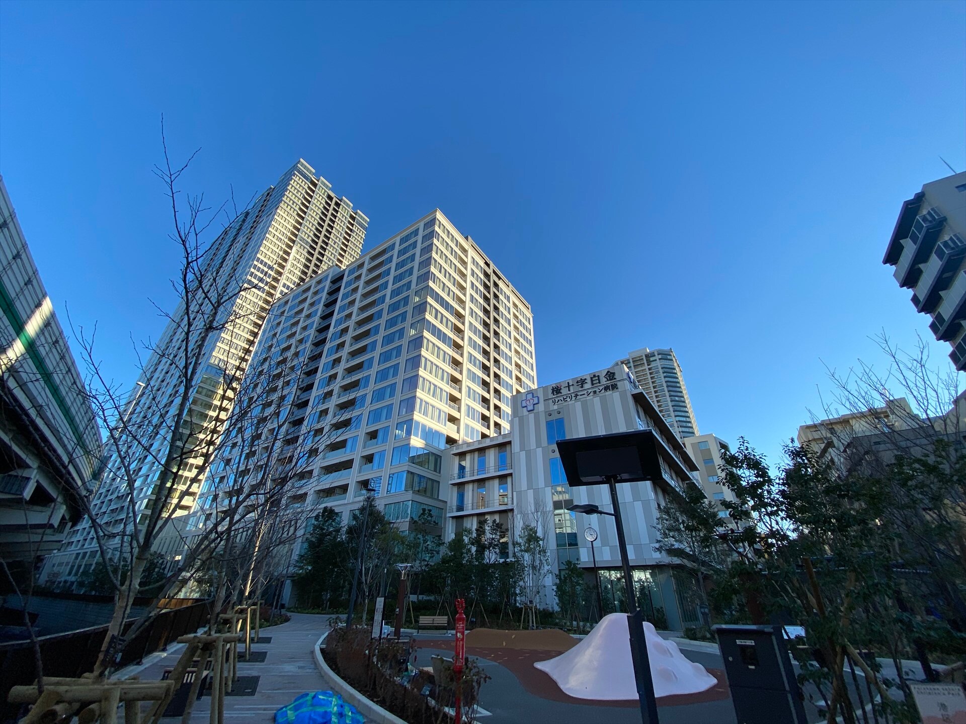 白金ザ・スカイ東棟(SHIROKANE THE SKY)の物件外観写真