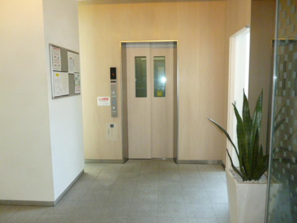 プラウドフラット白金高輪の物件内観写真