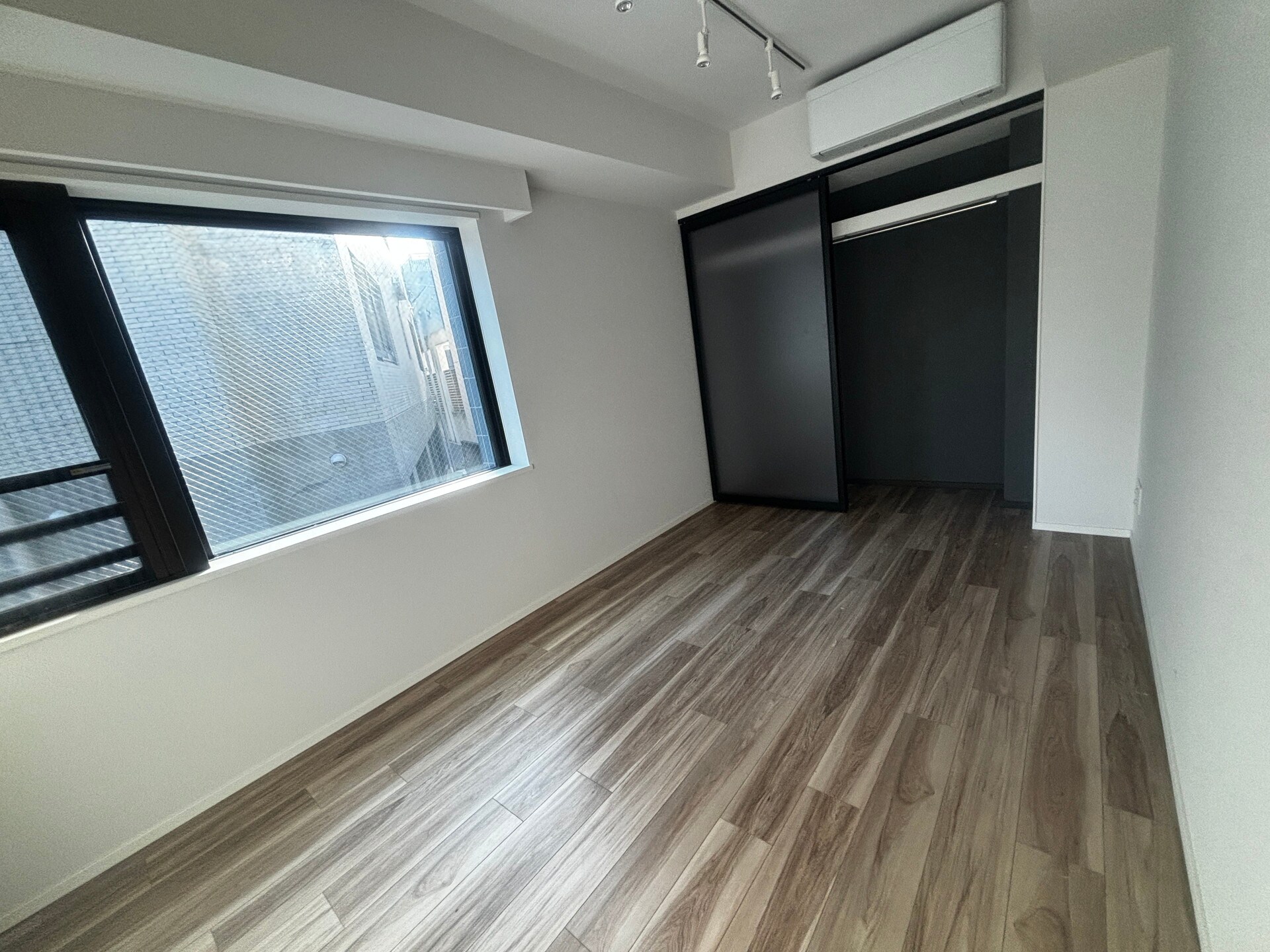 グランパセオ西麻布の物件内観写真