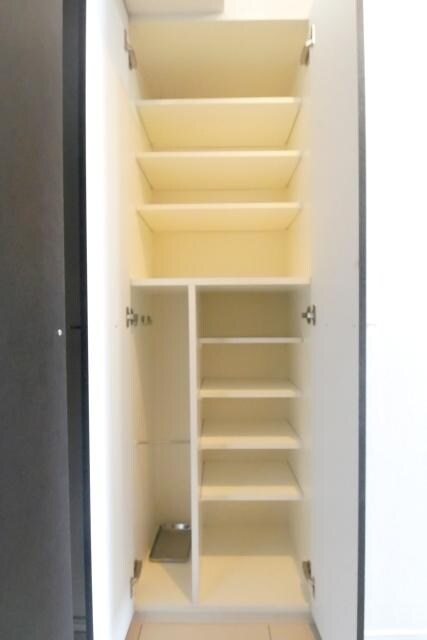 プレミアムキューブ品川大崎の物件内観写真