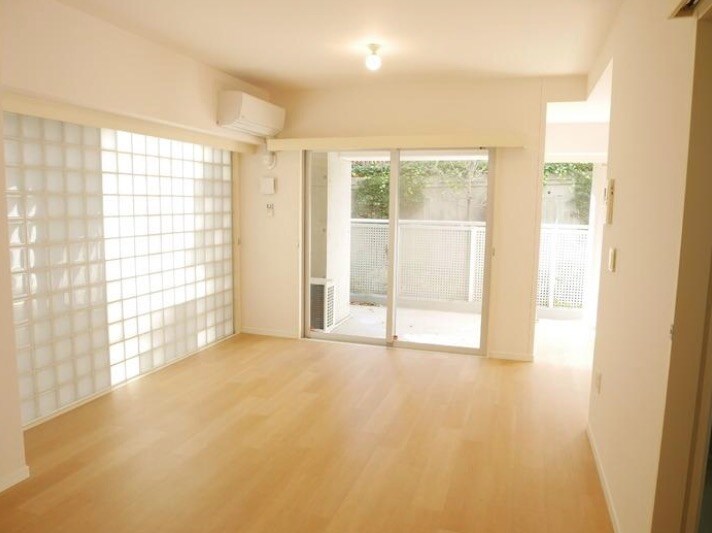 シャレール広尾2号棟 の物件内観写真