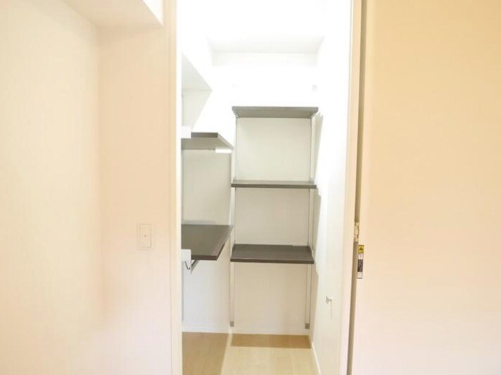 シャレール広尾2号棟 の物件内観写真