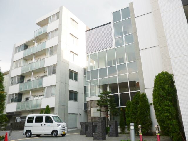 シャレール広尾2号棟 の物件内観写真