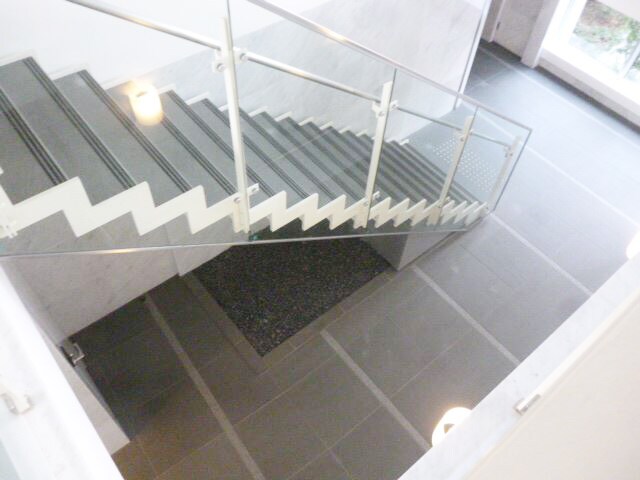 シャレール広尾2号棟 の物件内観写真