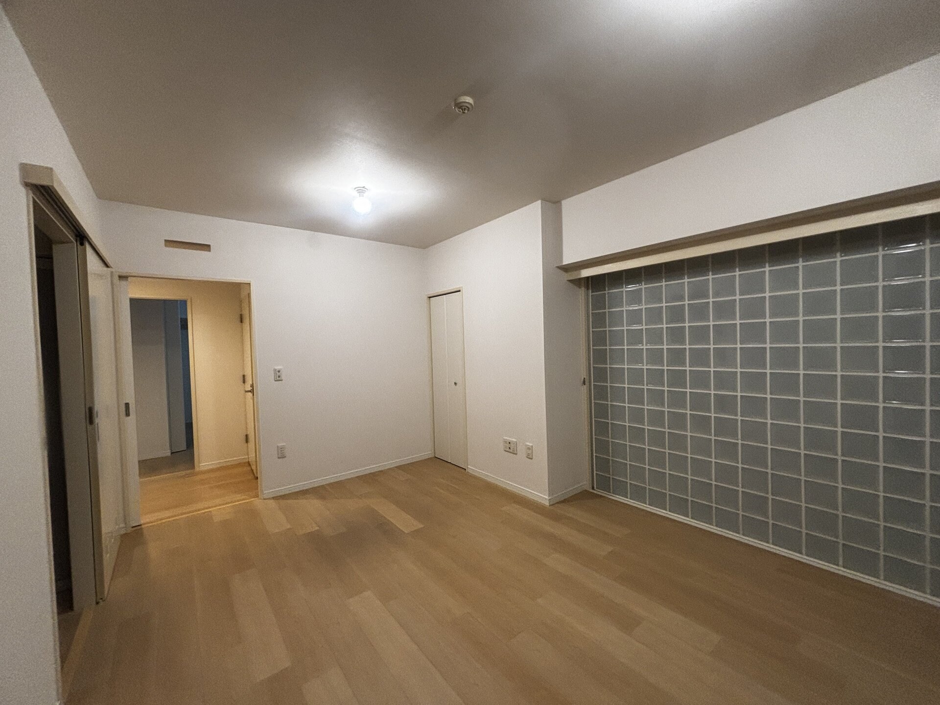 シャレール広尾2号棟 の物件内観写真