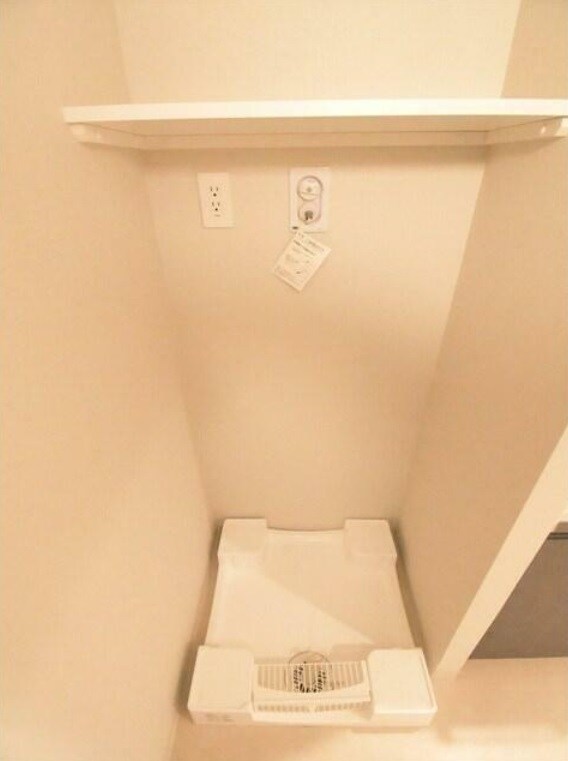 コスモグラシア池田山の物件内観写真