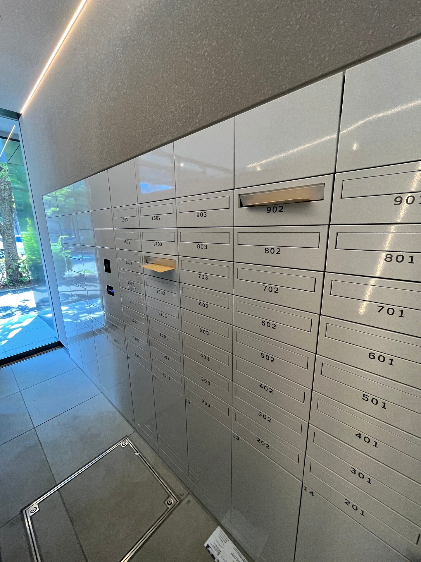 コスモグラシア池田山の物件内観写真