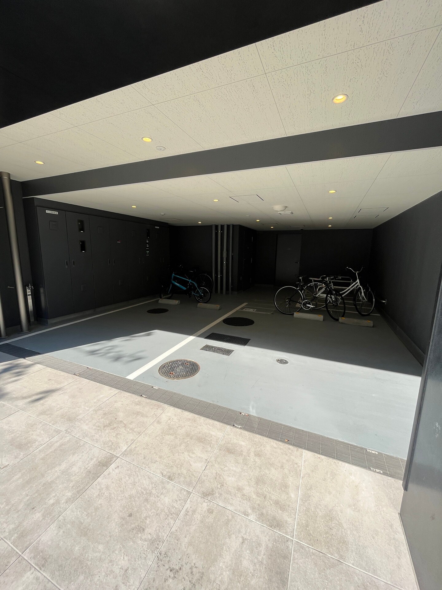 コスモグラシア池田山の物件内観写真