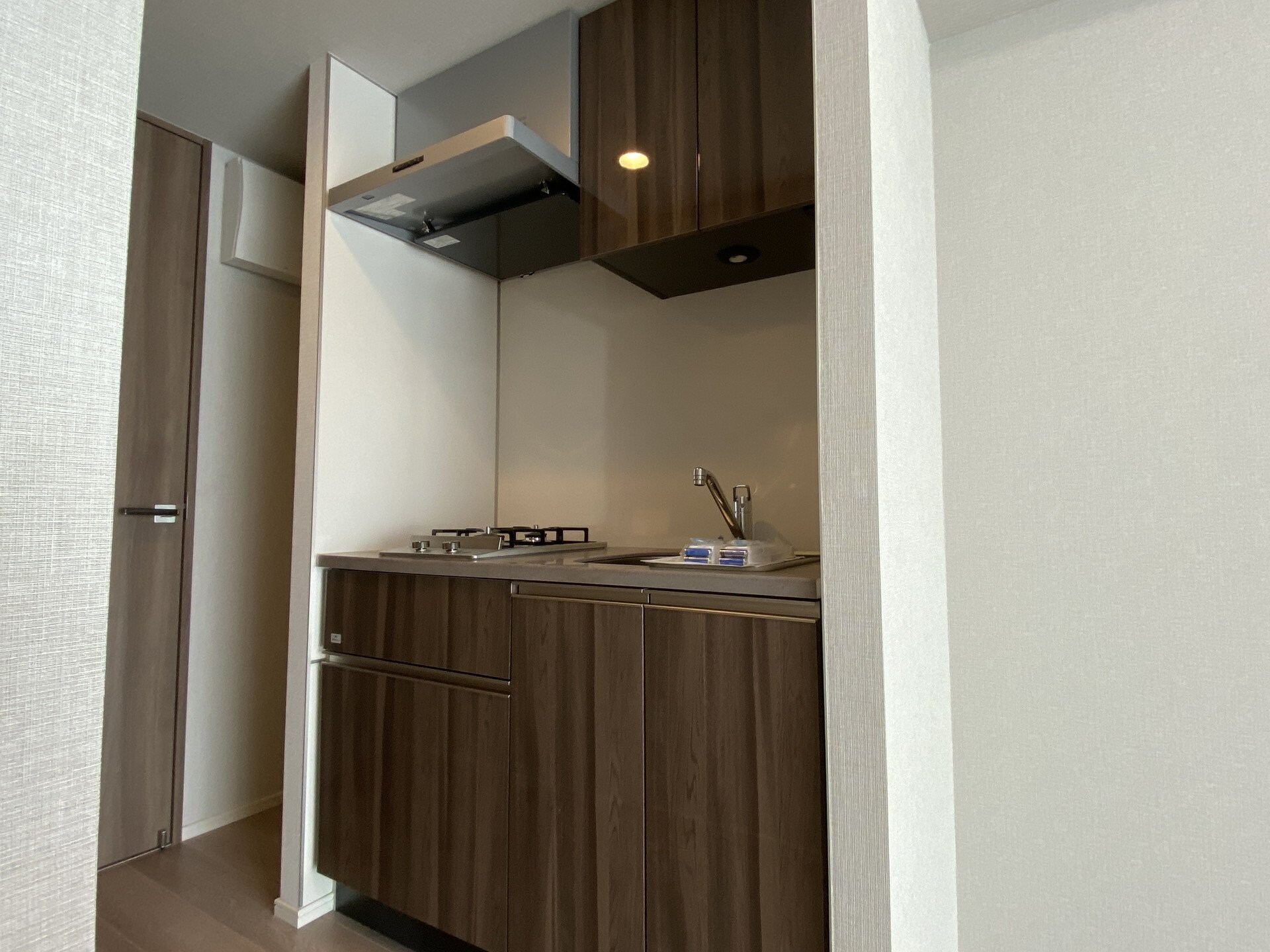 クレストコート町屋の物件内観写真