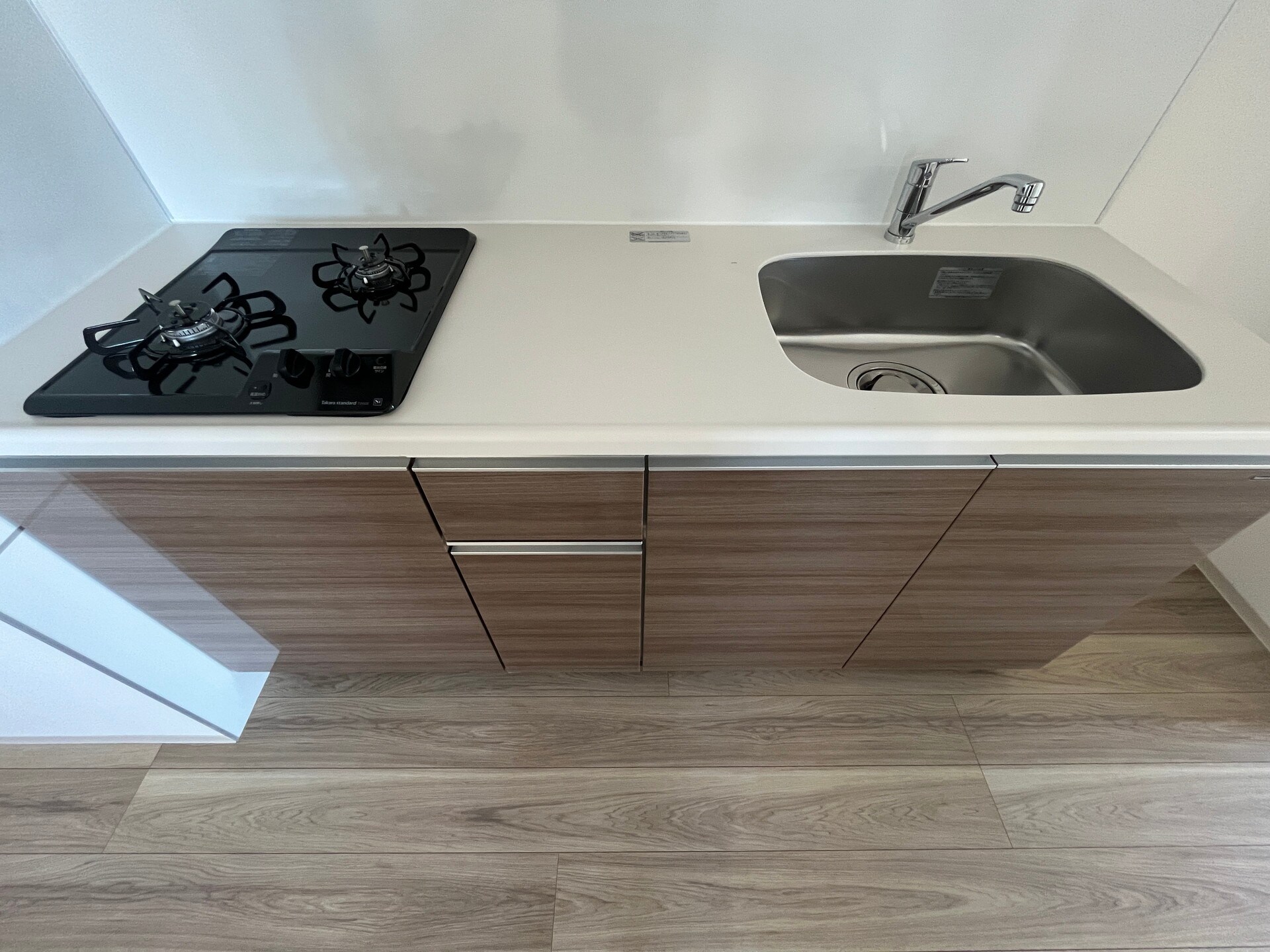 ドゥーエ入谷Iの物件内観写真