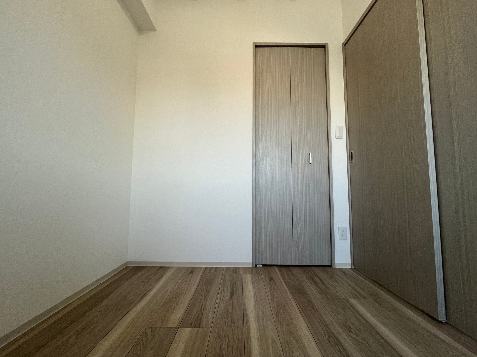 ドゥーエ入谷Iの物件内観写真