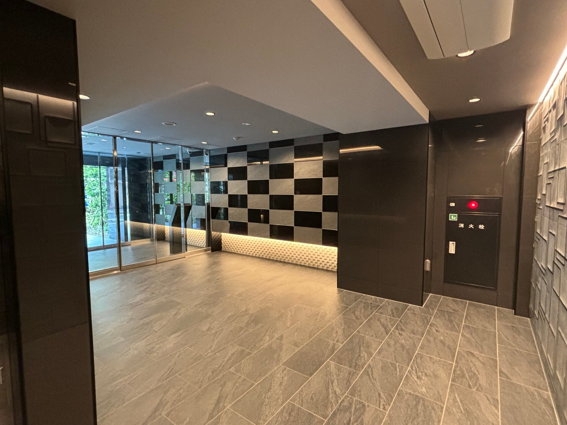 クレストコート上野の物件内観写真