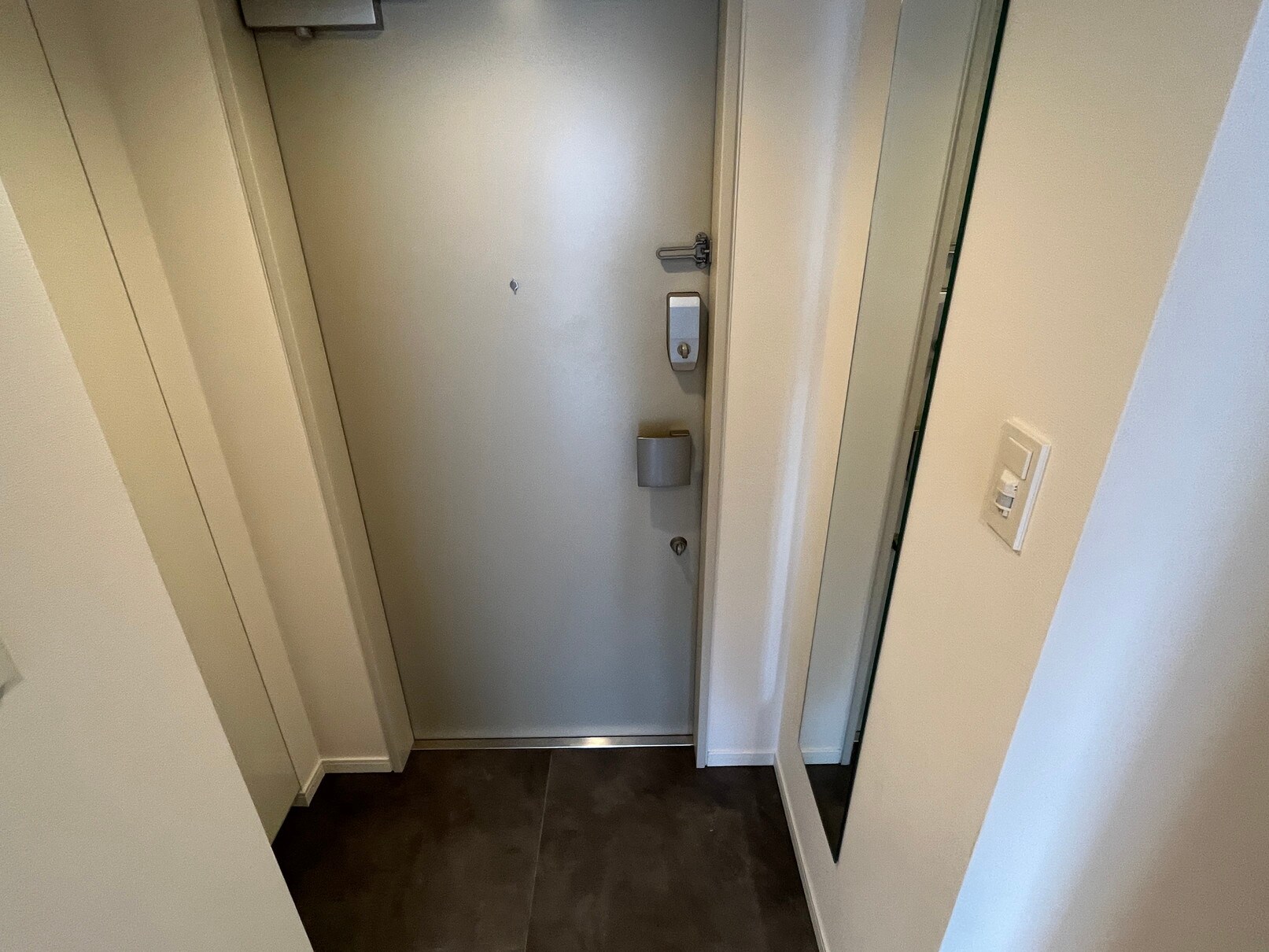 ラティエラ上野入谷の物件内観写真