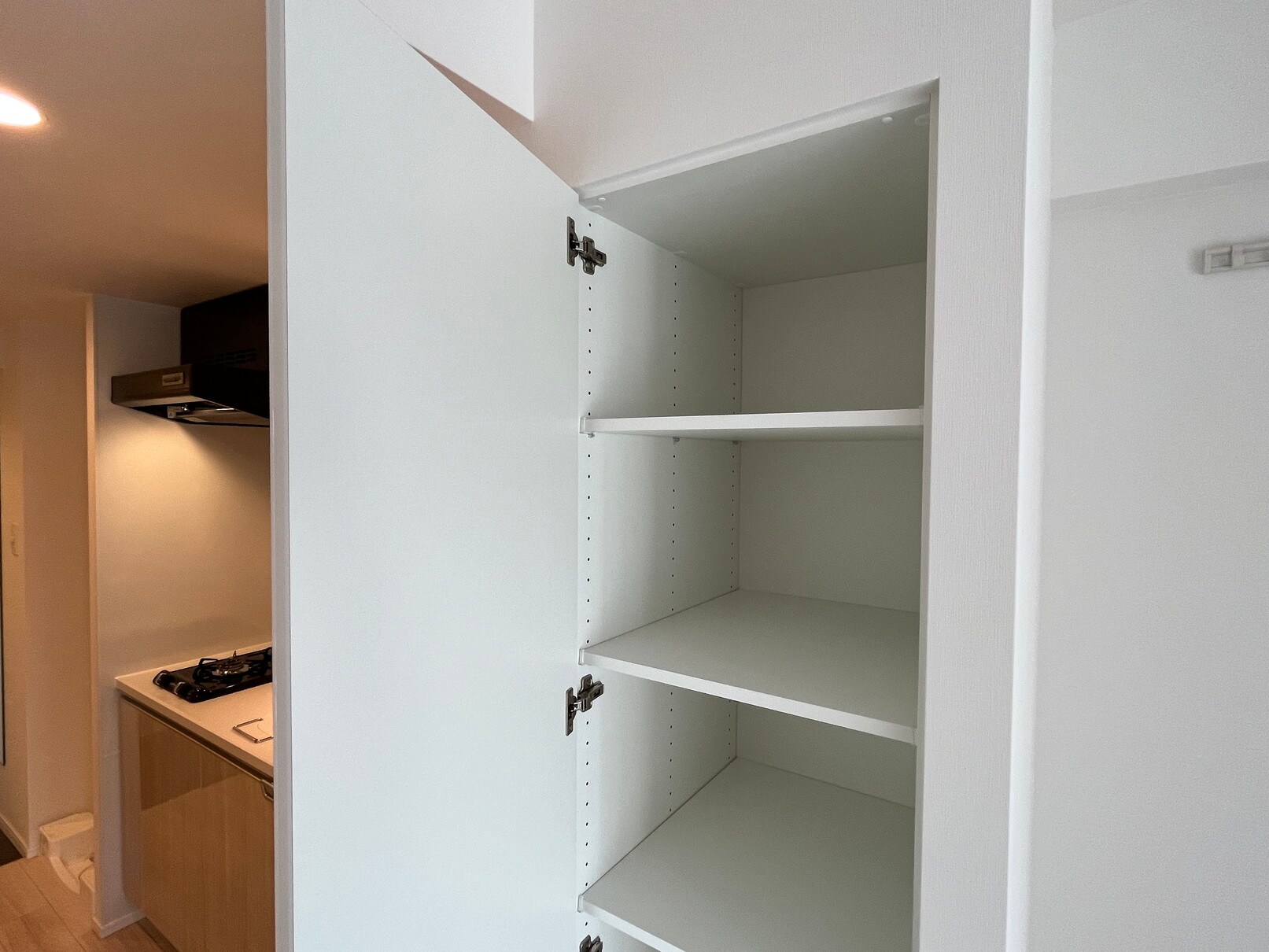 ラティエラ上野入谷の物件内観写真