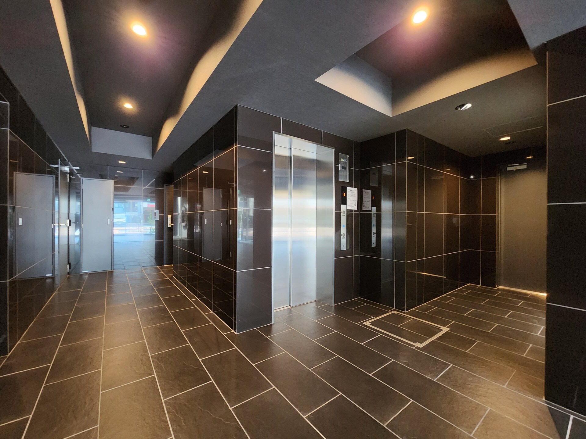 ステージグランデ台東根岸アジールコートの物件内観写真