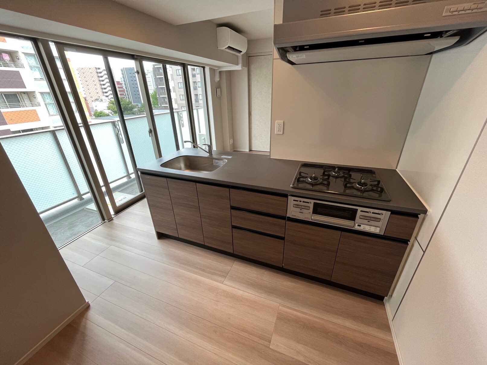 ルジェンテ・バリュ上野根岸の物件内観写真