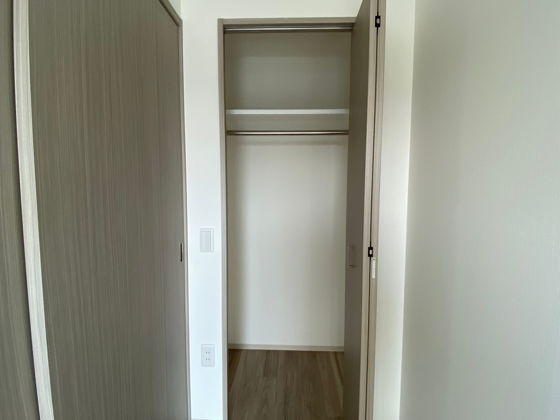 ドゥーエ入谷IIの物件内観写真