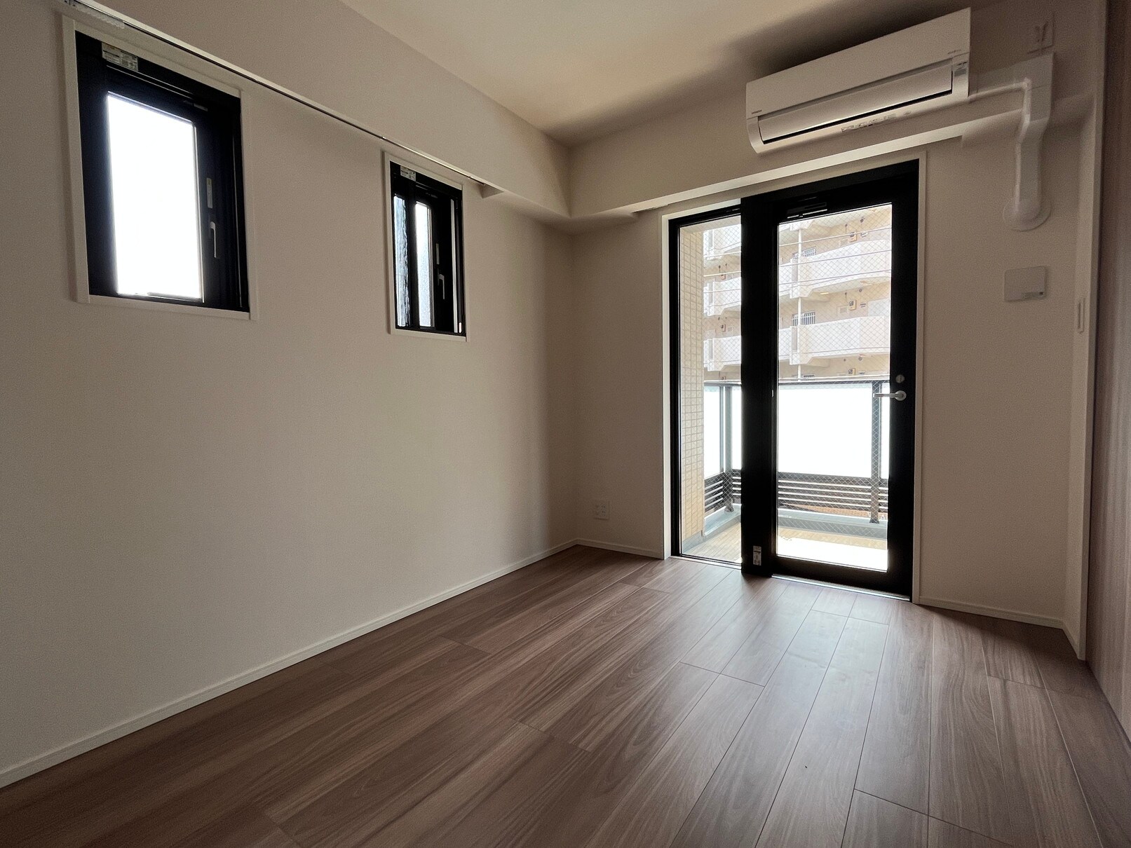 アヴァンカーサ町屋の物件内観写真