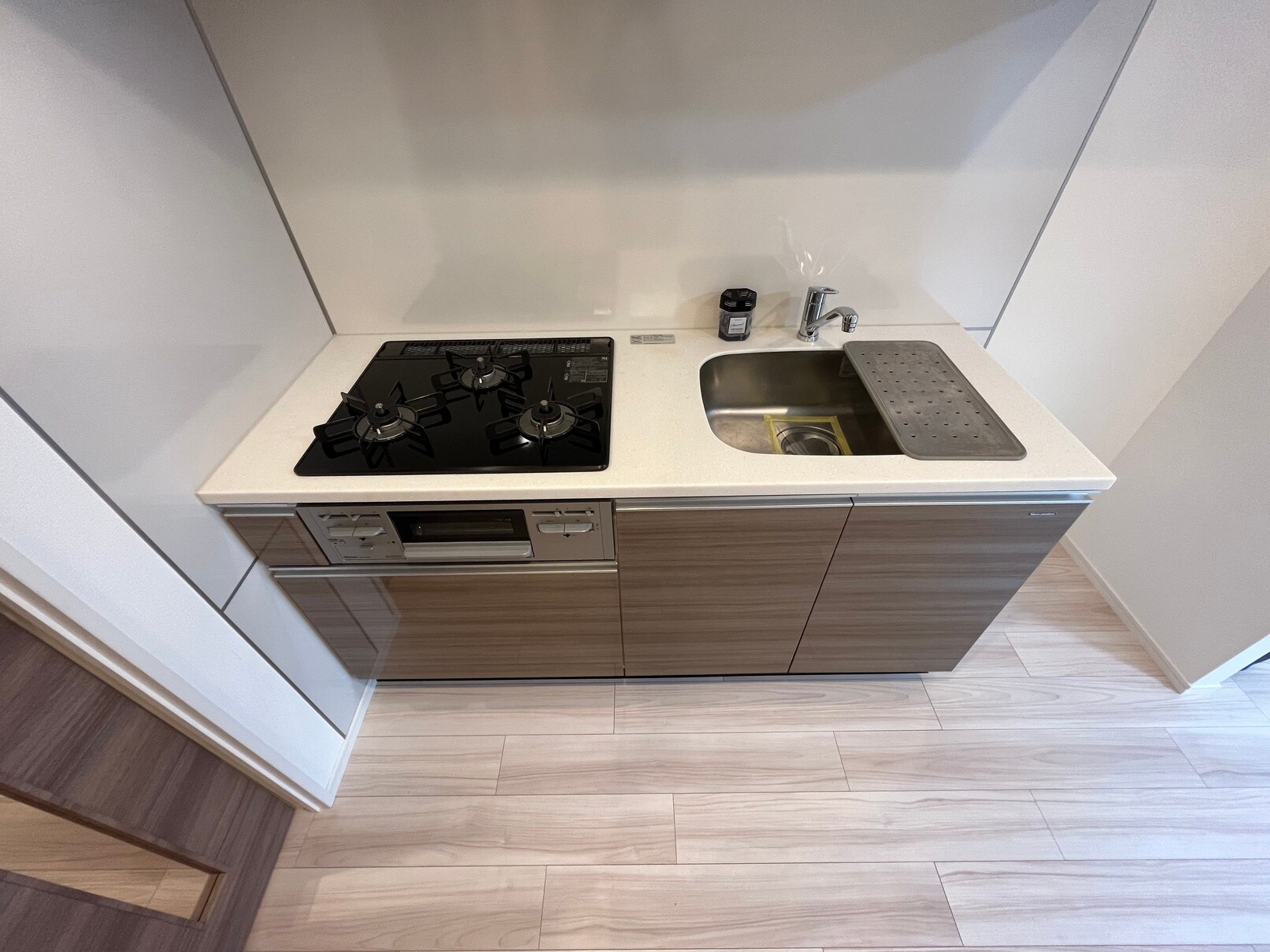 ミリアレジデンス根岸柳通りの物件内観写真