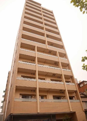 グランデュール富士の物件外観写真