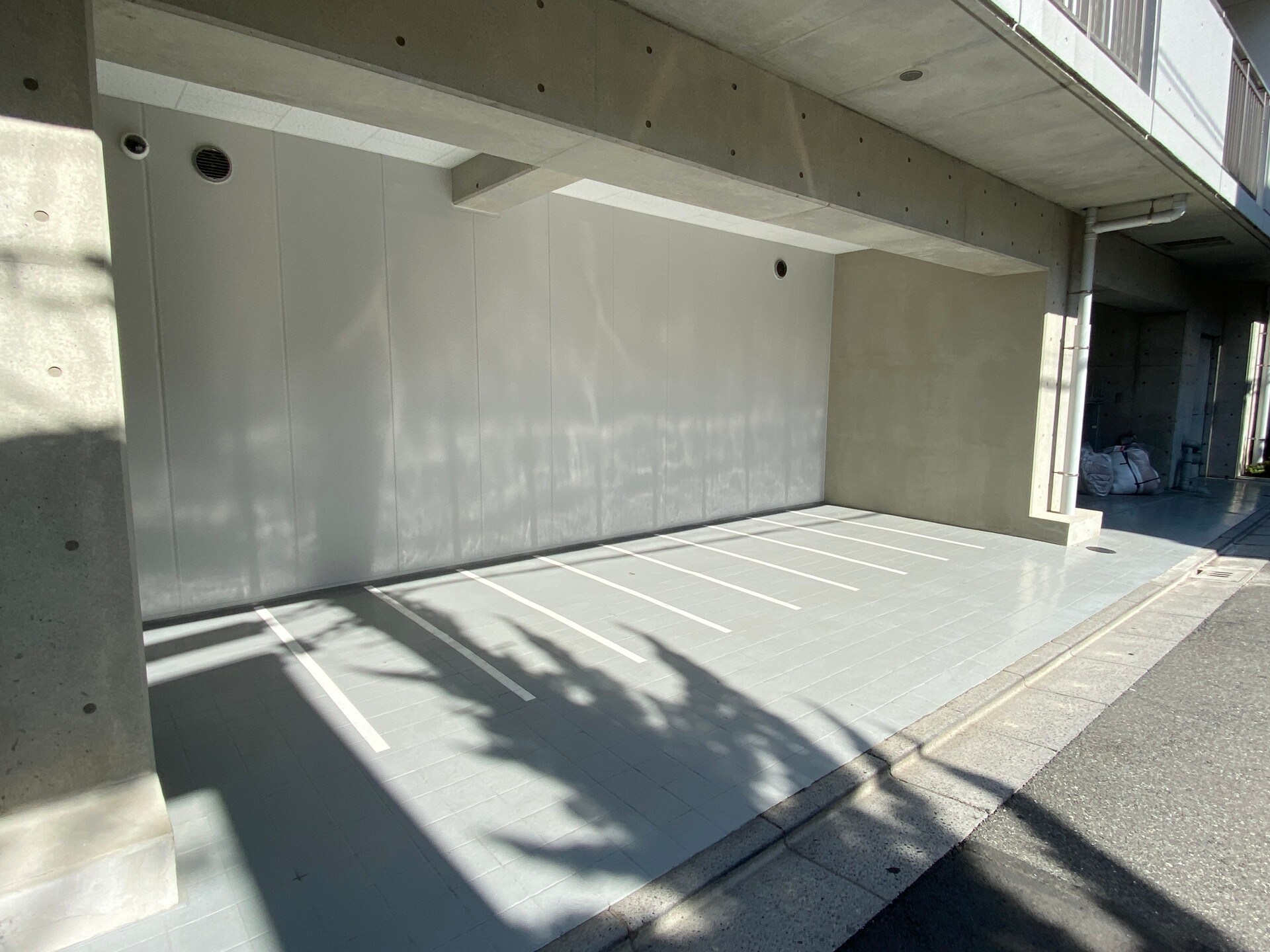 ルミーク根岸(LUMIEC NEGISHI)の物件内観写真