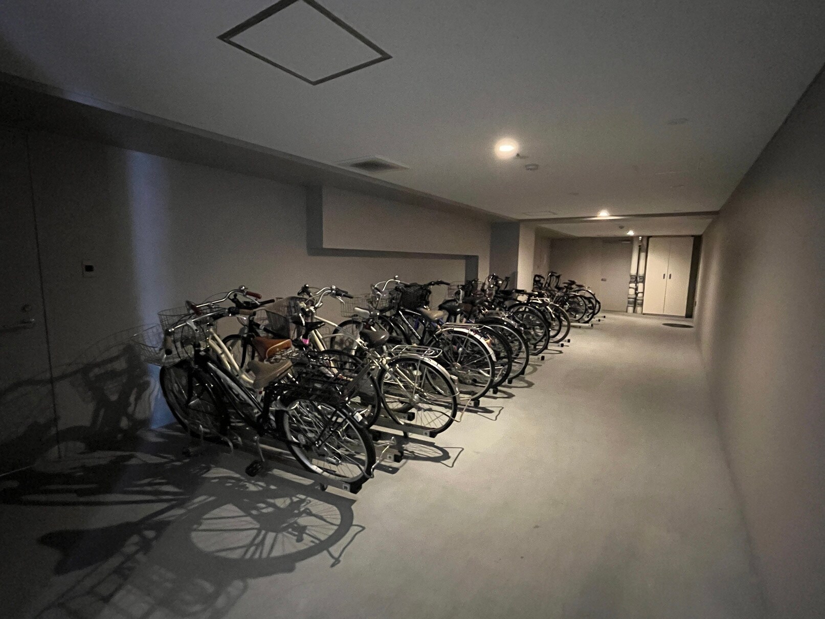 ザ・レジデンス三ノ輪IIの物件内観写真