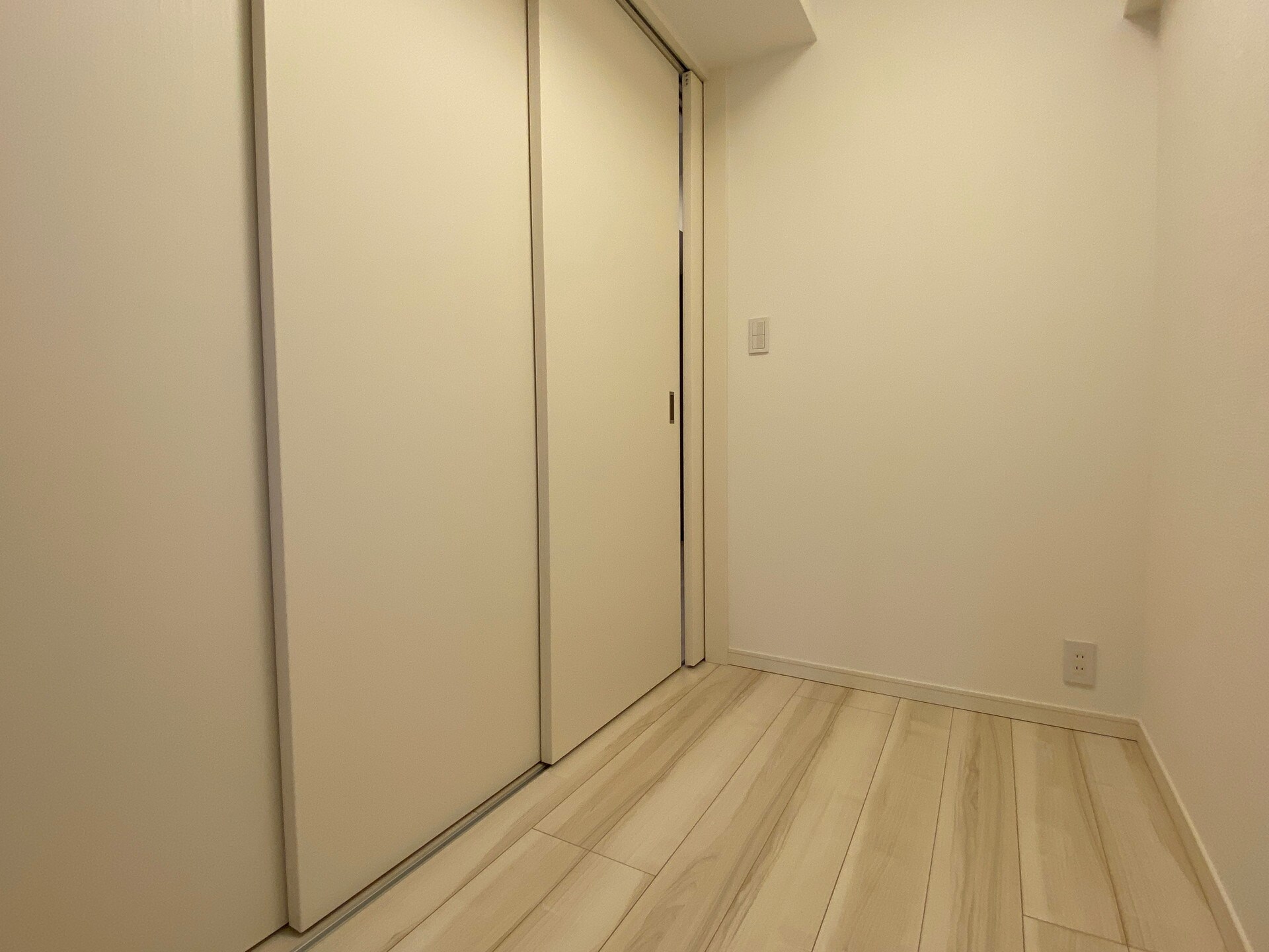 クレストコート東日暮里の物件内観写真