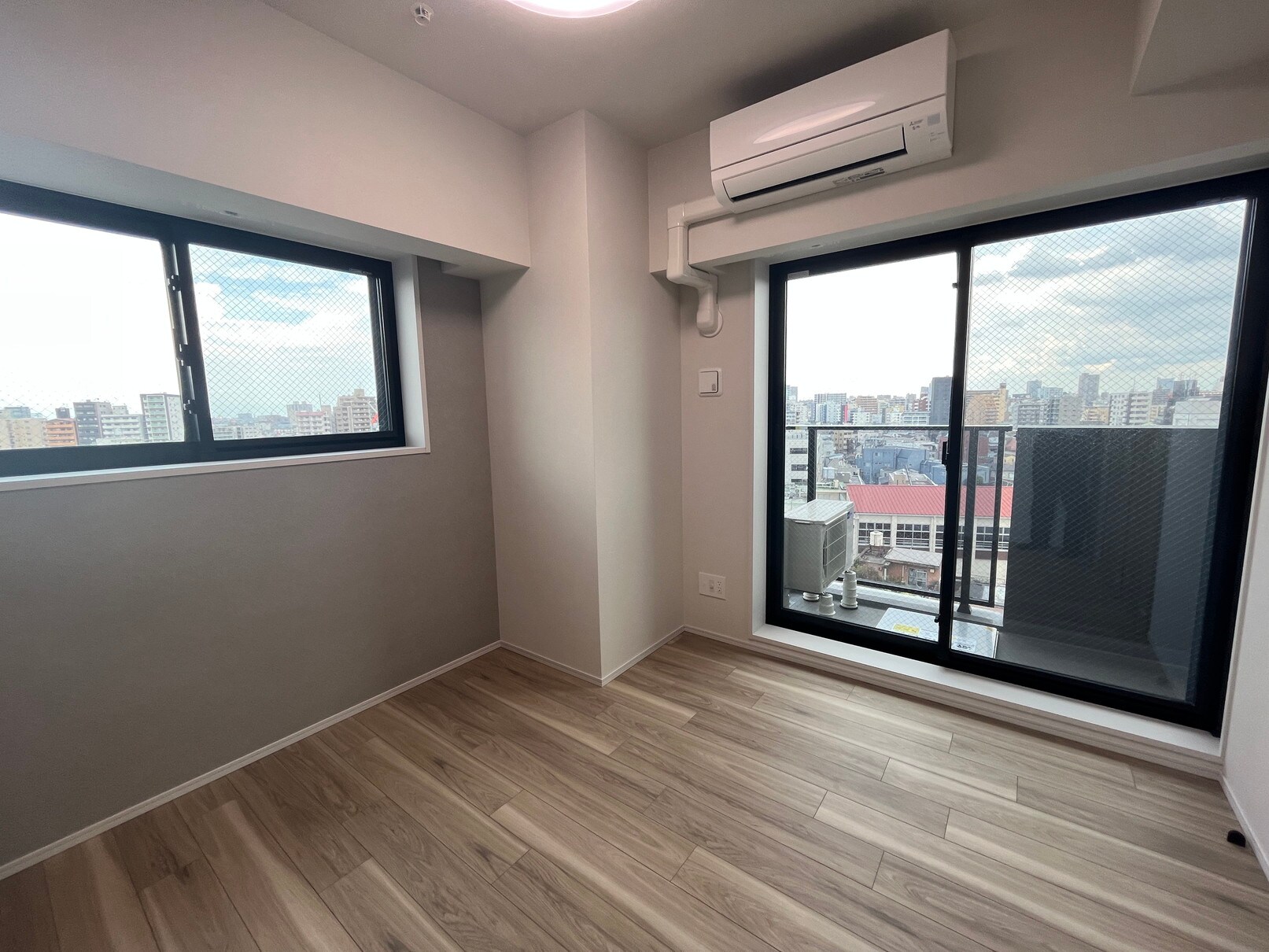 プライムアーバン西日暮里フロントの物件内観写真