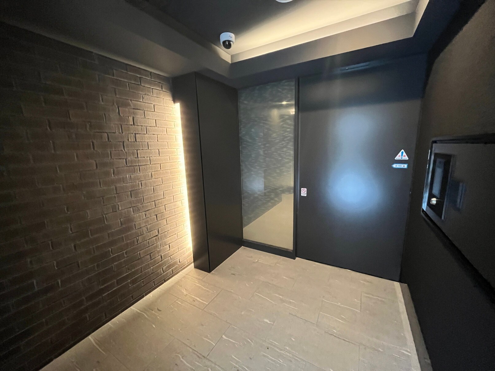 プライムアーバン西日暮里フロントの物件内観写真