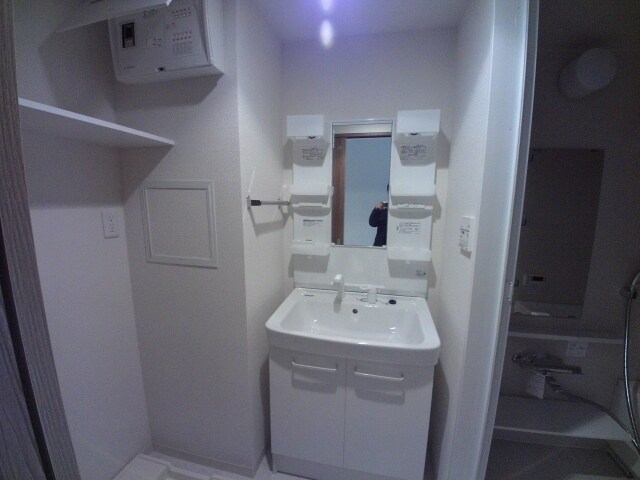 グリンヒル本郷元町の物件内観写真