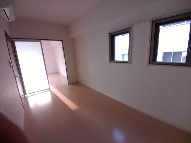 グリンヒル本郷元町の物件内観写真