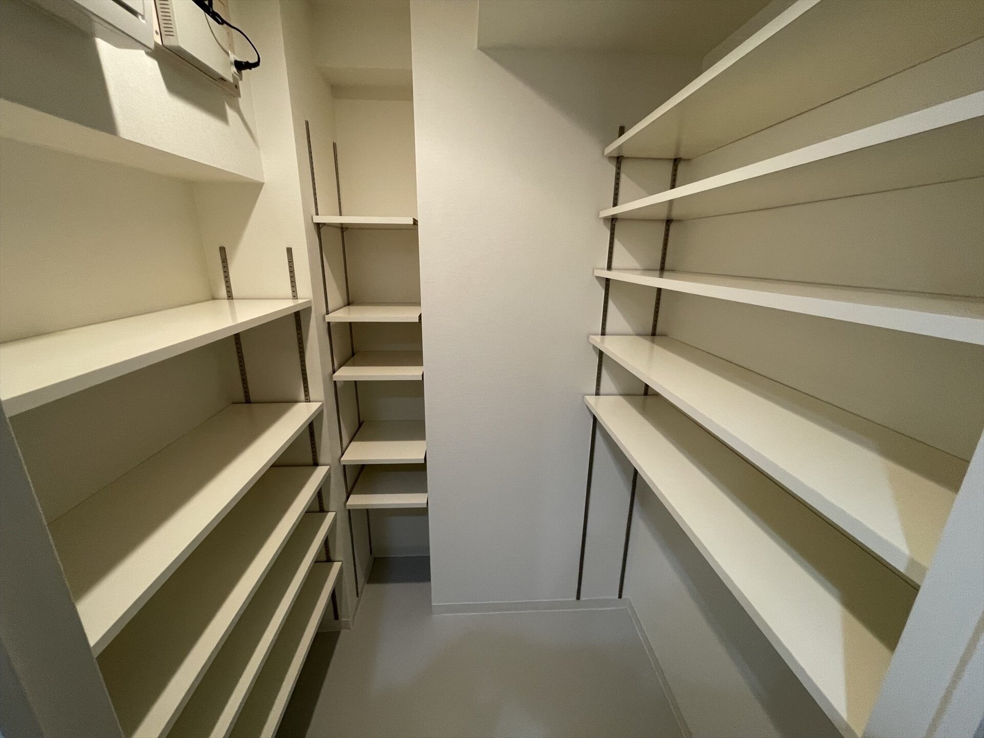 ナーベルお茶の水の物件内観写真